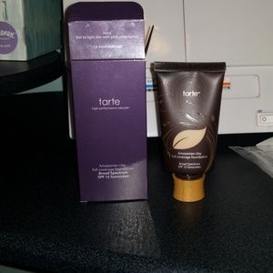 Tarte Amazonian Clay Foundation shade ivory